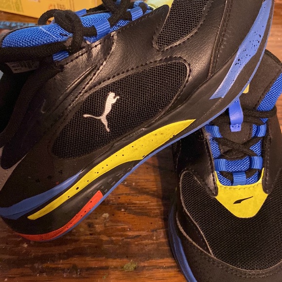 Puma - Picture 2 of 4